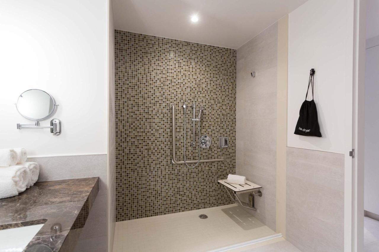 Sutton Place Hotel โตรอนโต ภายนอก รูปภาพ