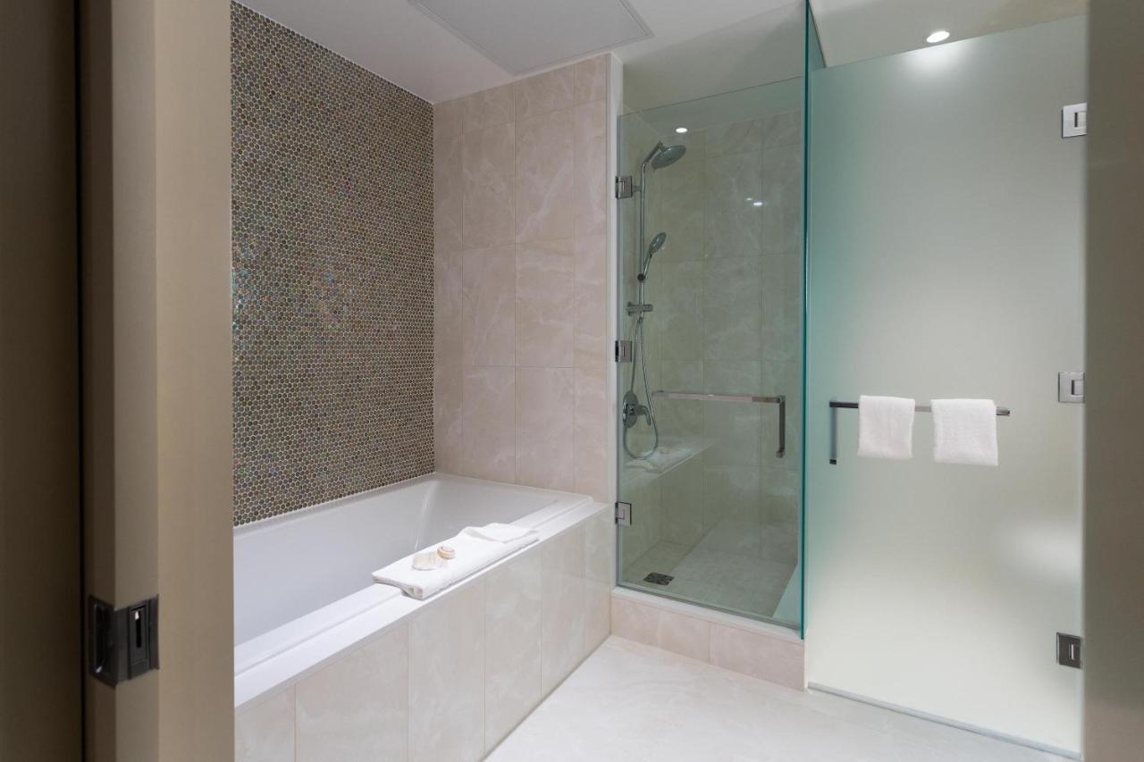 Sutton Place Hotel โตรอนโต ภายนอก รูปภาพ