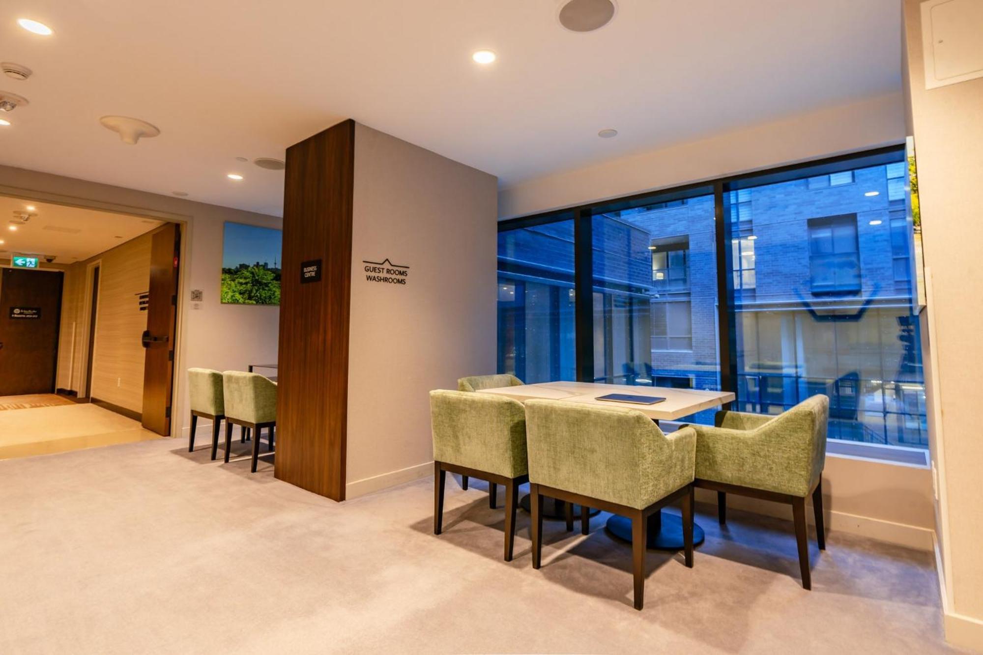 Sutton Place Hotel โตรอนโต ภายนอก รูปภาพ