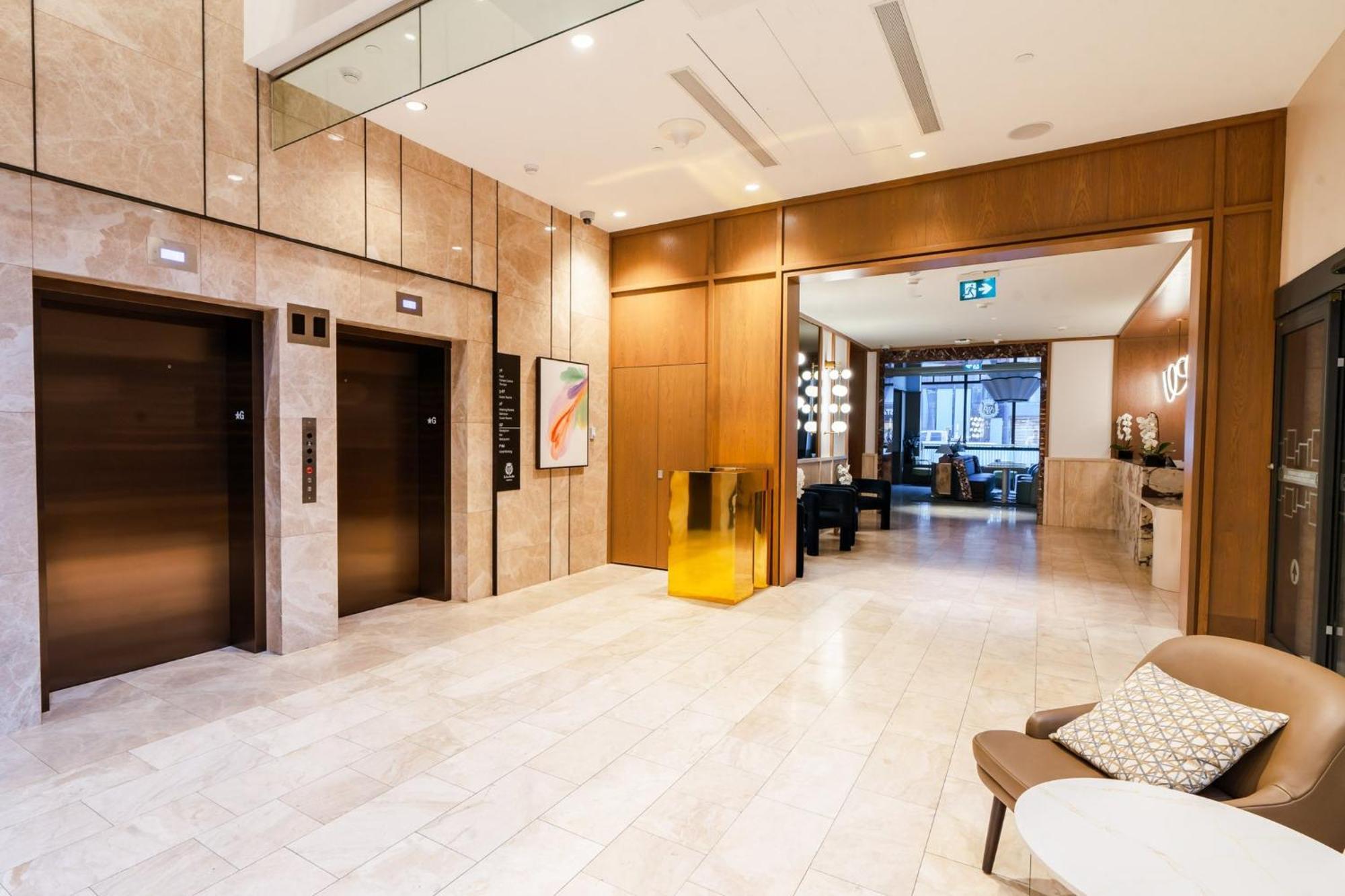 Sutton Place Hotel โตรอนโต ภายนอก รูปภาพ