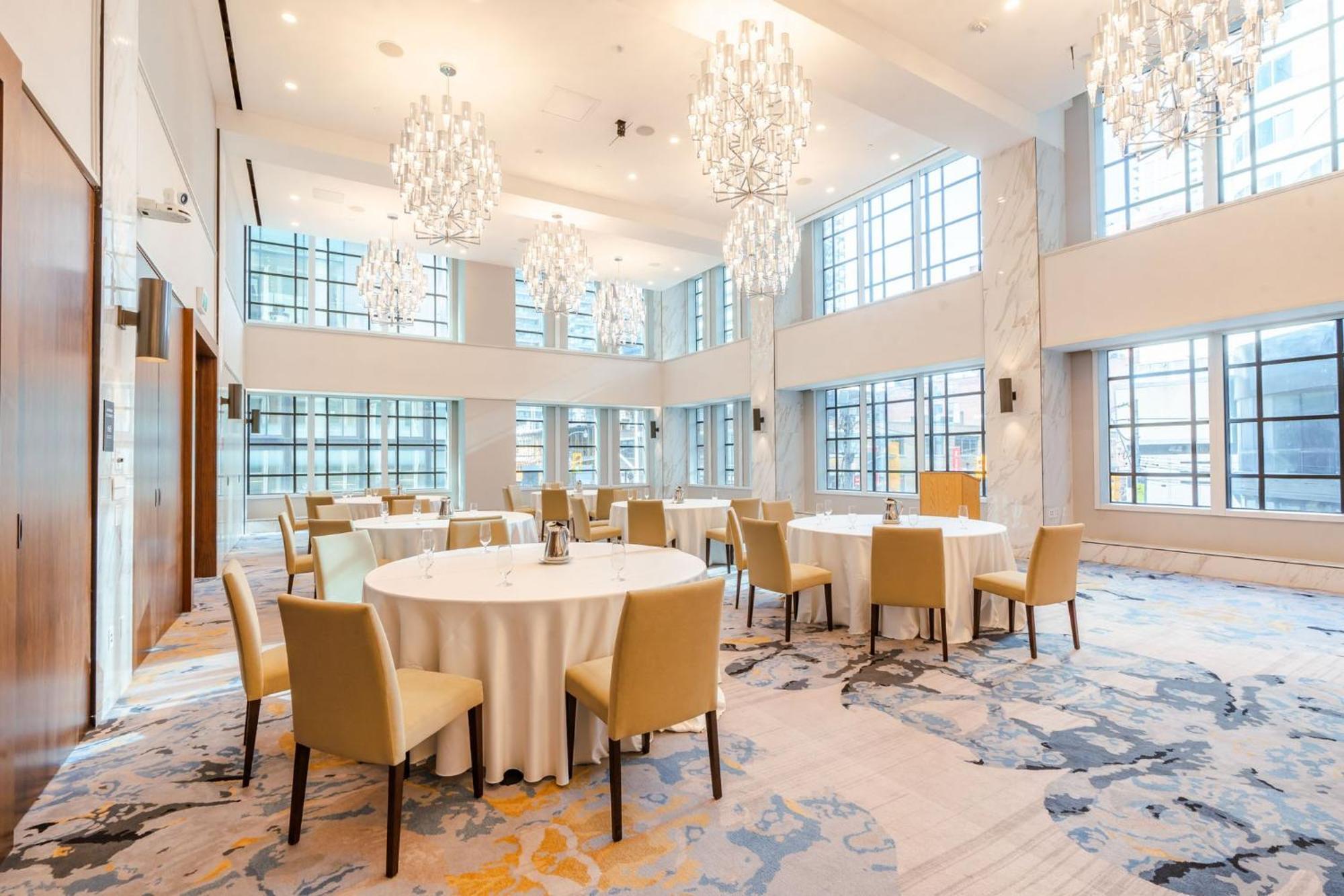 Sutton Place Hotel โตรอนโต ภายนอก รูปภาพ